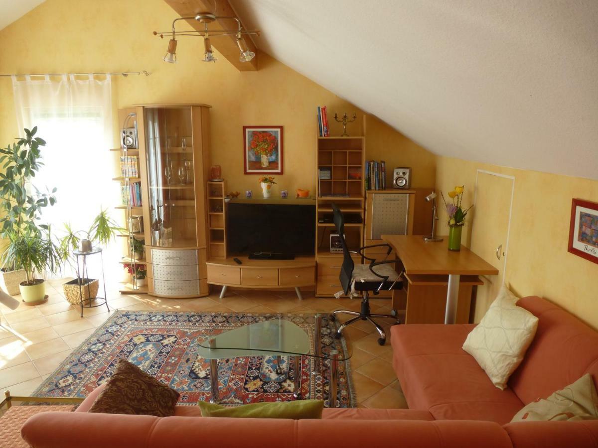 Top Ferienwohnung Limburg "Am Bildstock" Лимбург-ан-дер-Лан Экстерьер фото
